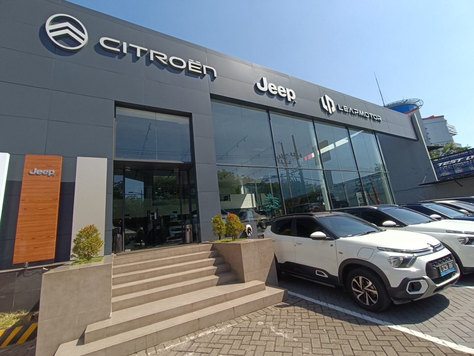 Leapmotor Surabaya